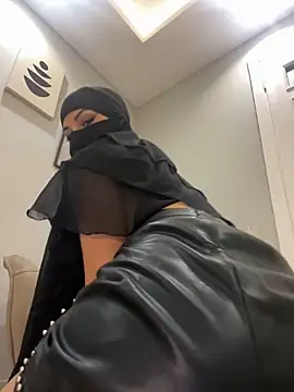 Amberonee31 online show from February 9, 6:47 pm