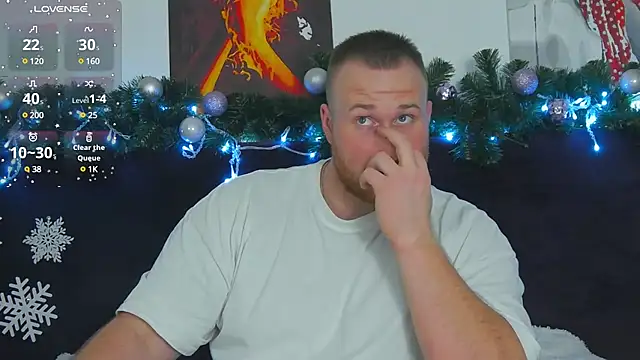 Snapshot of RoddyStill chatting on December 23, 1:56 pm RoddyStill online show from December 23, 1:56 pm