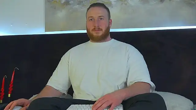 Snapshot of RoddyStill chatting on March 10, 8:37 am RoddyStill online show from March 10, 8:37 am