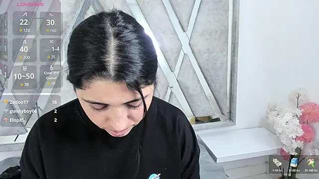 Snapshot of Danna_777_ chatting on December 13, 8:51 am Danna 777 online show from December 13, 8:51 am