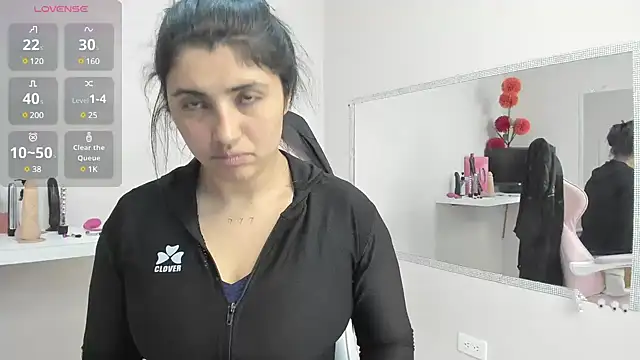 Snapshot of Danna_777_ chatting on February 15, 9:59 pm Danna 777 online show from February 15, 9:59 pm