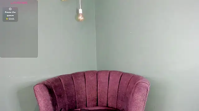 Snapshot of Danna_777_ chatting on September 22, 9:50 pm Danna 777 online show from September 22, 9:50 pm