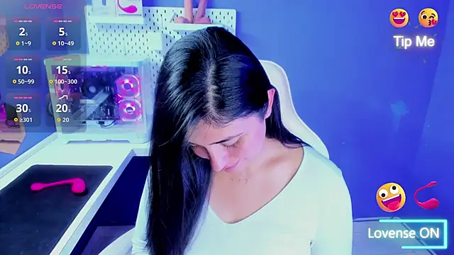 Snapshot of Danna_777_ chatting on November 13, 4:44 am Danna 777 online show from November 13, 4:44 am