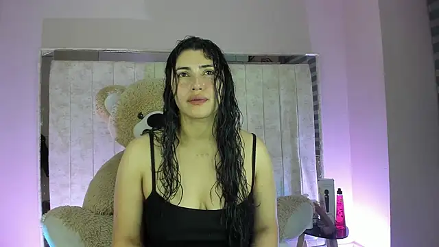 Snapshot of Danna_777_ chatting on November 29, 1:30 am Danna 777 online show from November 29, 1:30 am