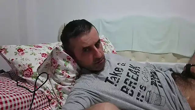 stevenpit online show from February 11, 7:59 pm