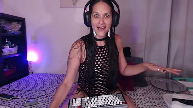 diosa78afrodita online show from November 6, 1:50 am