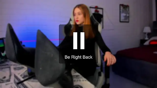 LolaLemona online show from February 24, 2:04 pm