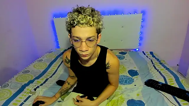 mateodeamjo online show from October 30, 9:22 am