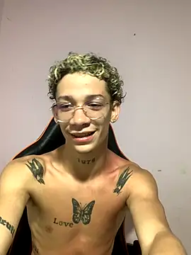 mateodeamjo online show from November 10, 11:48 pm