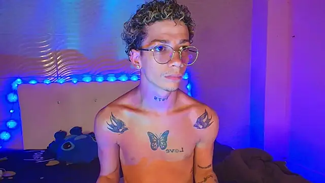 mateodeamjo online show from November 18, 7:46 am