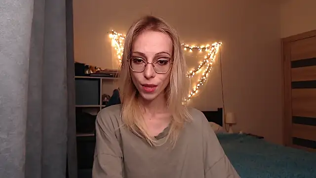 Snapshot of amber_quell_here chatting on February 14, 2:12 pm amber quell here online show from February 14, 2:12 pm