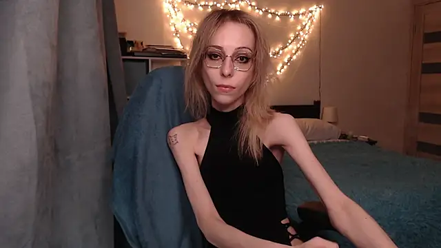 Snapshot of amber_quell_here chatting on March 1, 2:13 pm amber quell here online show from March 1, 2:13 pm