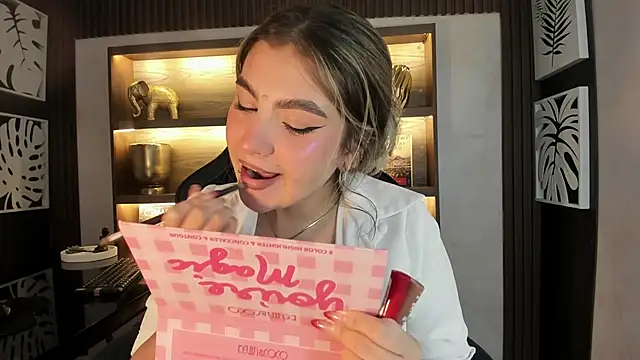 SamantaBone online show from January 13, 12:30 am