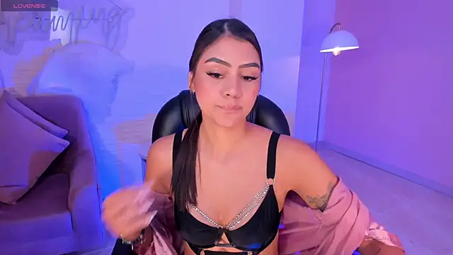 AllyJensen online show from February 7, 12:06 pm