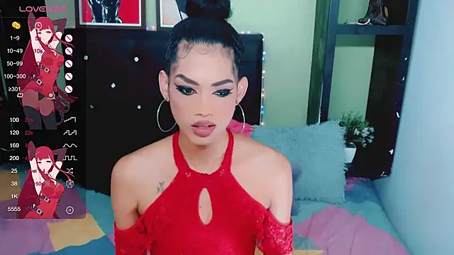 Snapshot of Amanda_bigx chatting on February 12, 5:15 am Amanda bigx online show from February 12, 5:15 am