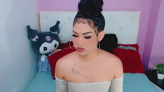 Snapshot of Amanda_bigx chatting on October 16, 4:46 am Amanda bigx online show from October 16, 4:46 am