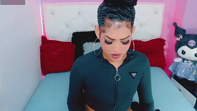 Snapshot of Amanda_bigx chatting on October 17, 6:05 am Amanda bigx online show from October 17, 6:05 am