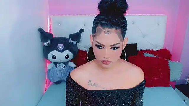 Snapshot of Amanda_bigx chatting on October 18, 5:54 am Amanda bigx online show from October 18, 5:54 am