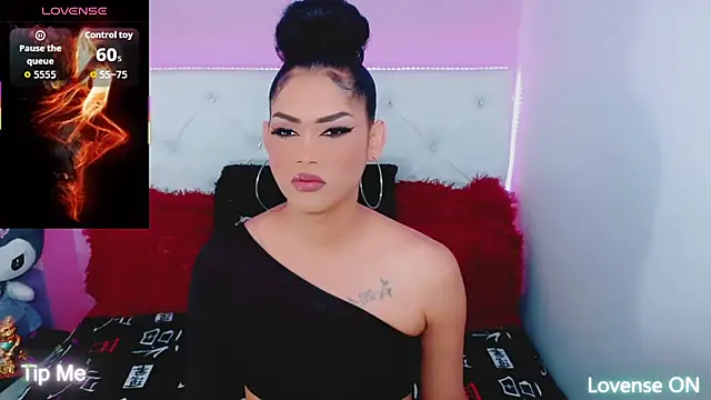 Snapshot of Amanda_bigx chatting on November 8, 4:56 am Amanda bigx online show from November 8, 4:56 am