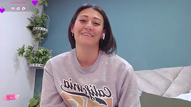 SharisWillian online show from February 5, 7:29 am