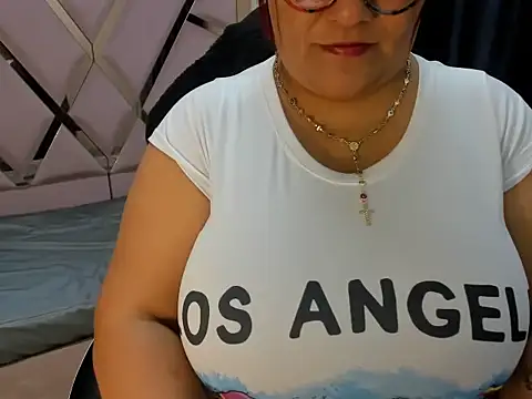 DaianaLutz online show from September 26, 1:26 pm