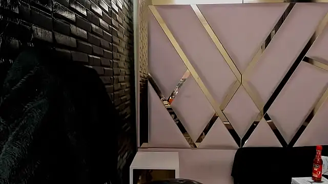 DaianaLutz online show from November 22, 1:04 am