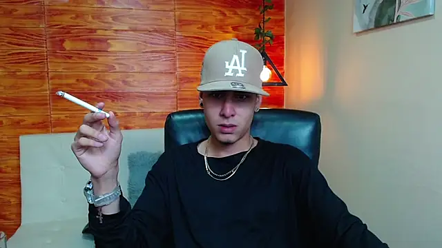 Bastiaan 28 online show from December 31, 7:53 am