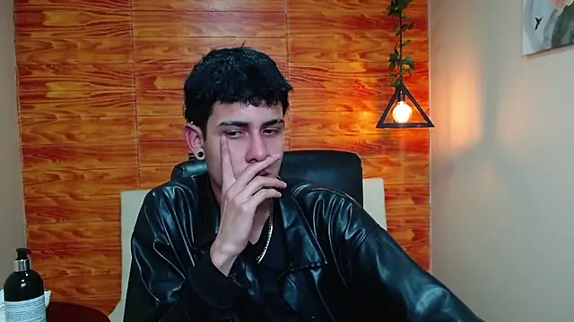 Bastiaan 28 online show from January 10, 9:55 am