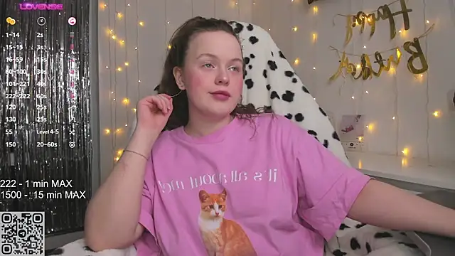 HANNA MONTANAS online show from February 22, 6:52 pm