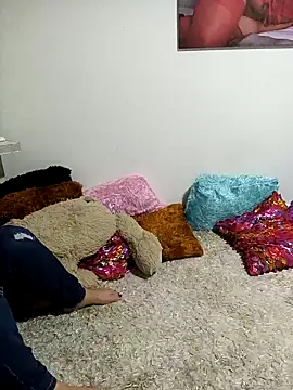 alondraabrown online show from December 29, 3:22 am