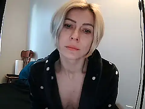 anechka1 online show from December 19, 12:45 pm