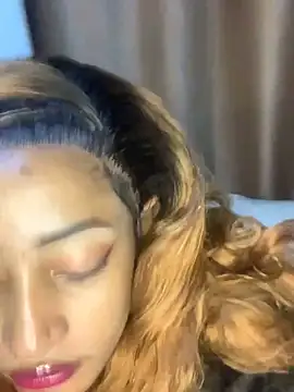 GoddessVee online show from December 29, 8:26 pm