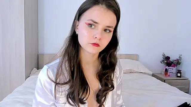 Snapshot of evelinal_ove chatting on March 5, 11:17 am evelinal ove online show from March 5, 11:17 am