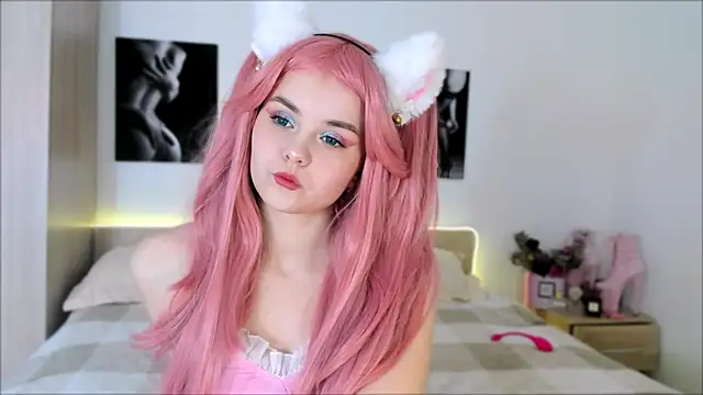 Snapshot of evelinal_ove chatting on March 12, 5:13 am evelinal ove online show from March 12, 5:13 am