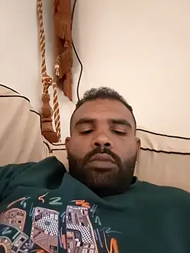 ListedLoin online show from November 16, 10:43 am