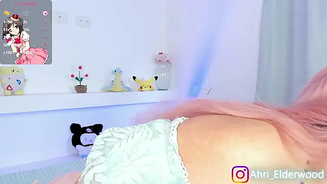 Snapshot of Ahri_Elderwood chatting on December 29, 6:24 am Ahri Elderwood online show from December 29, 6:24 am