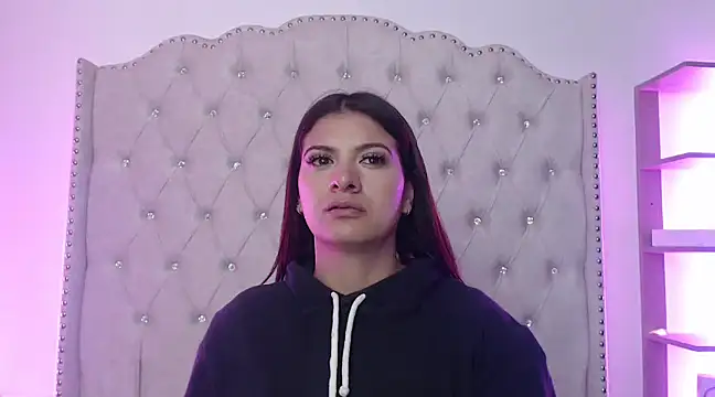 Abril Squirt online show from March 19, 7:51 am