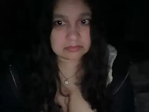 Snapshot of MelanieFawker chatting on November 4, 4:00 am MelanieFawker online show from November 4, 4:00 am