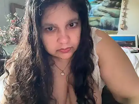 Snapshot of MelanieFawker chatting on November 17, 10:59 pm MelanieFawker online show from November 17, 10:59 pm