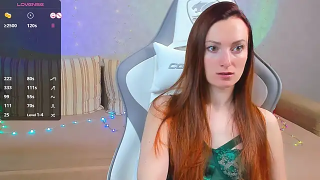 Snapshot of FlamyGold chatting on January 29, 12:43 am FlamyGold online show from January 29, 12:43 am