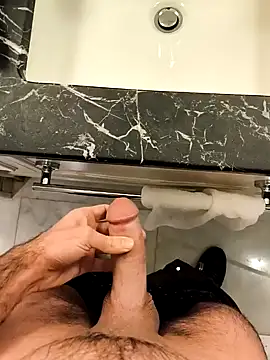 Snapshot of bigistanbull chatting on February 7, 9:37 am bigistanbull online show from February 7, 9:37 am