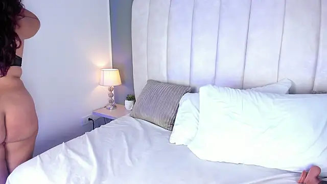 MelissaKarterrs online show from February 25, 6:09 pm