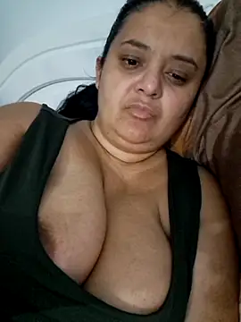 sarahhh1987 online show from November 27, 5:59 pm