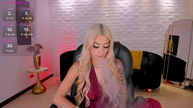 HannaConnor  online show from November 10, 8:41 pm