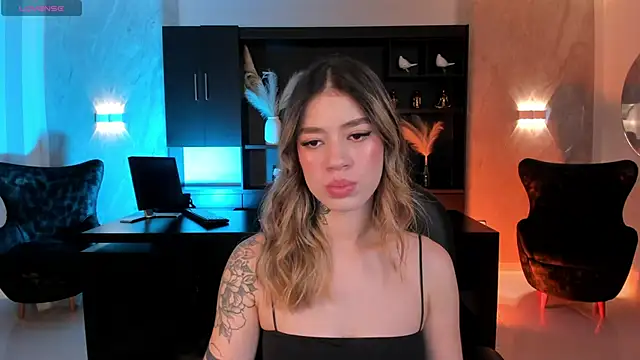 ViolettHansson online show from October 2, 5:53 pm