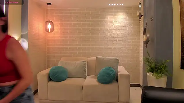 AliceHarper  online show from October 11, 12:15 pm