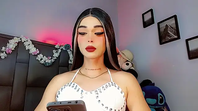 Snapshot of Marian_LV chatting on September 25, 7:01 am Marian LV online show from September 25, 7:01 am