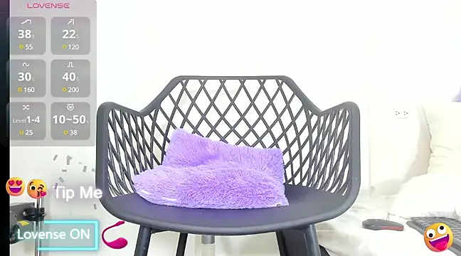 samanta-Little online show from January 25, 1:32 am