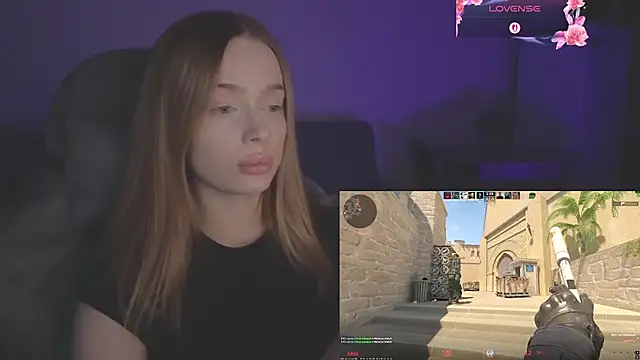 Snapshot of _MayShy_ chatting on November 24, 9:14 pm MayShy online show from November 24, 9:14 pm