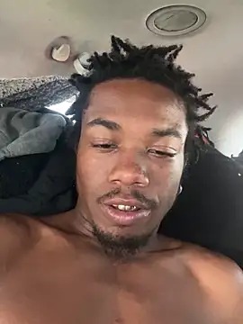 SlimeCrownzOut5 online show from December 17, 3:17 pm